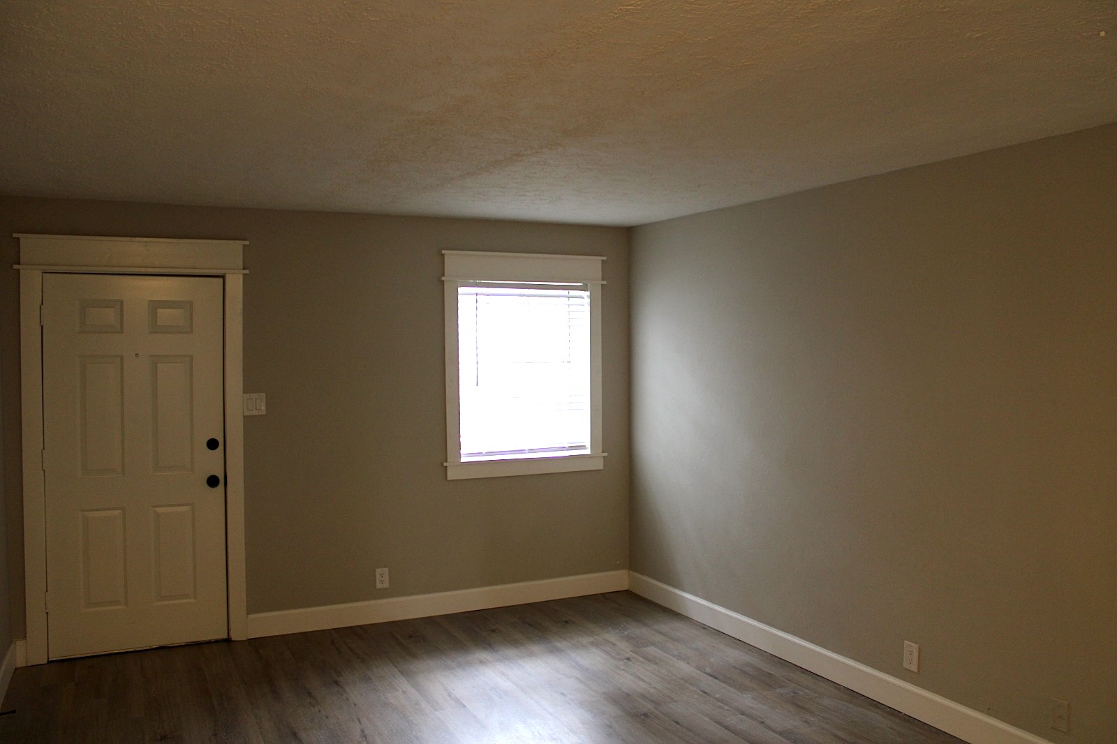 1305 Adams Street - 5